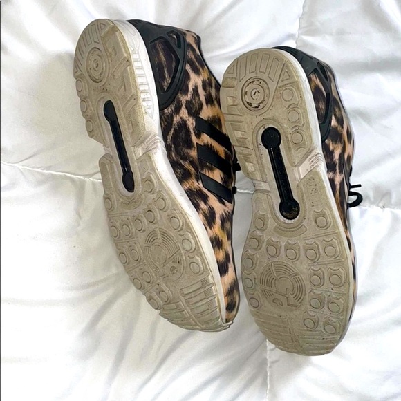 Adidas Cheetah, print, lace up, yogaathletic tan & gold, running comfort… - Picture 6 of 7